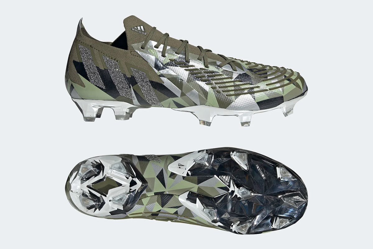 adidas soccer cleats predator black